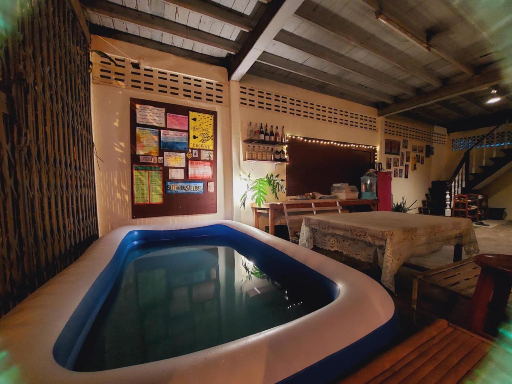 Hostelbed And Retreat Phitsanulok Bagian luar foto